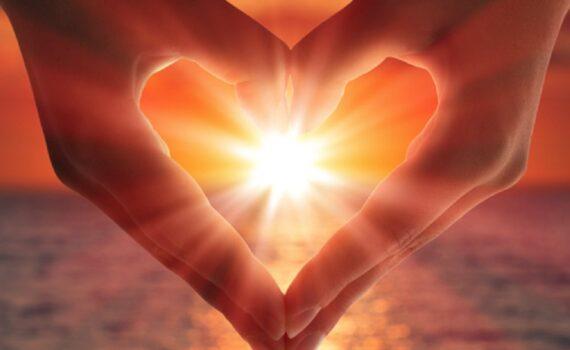 Manos corazon sol Tantra Esencia de Vida